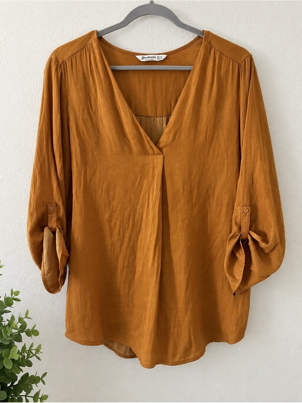 Stradivarius Mustard Caramel V-Neck Blouse Women’s XL Roll Tab Sleeve Boho